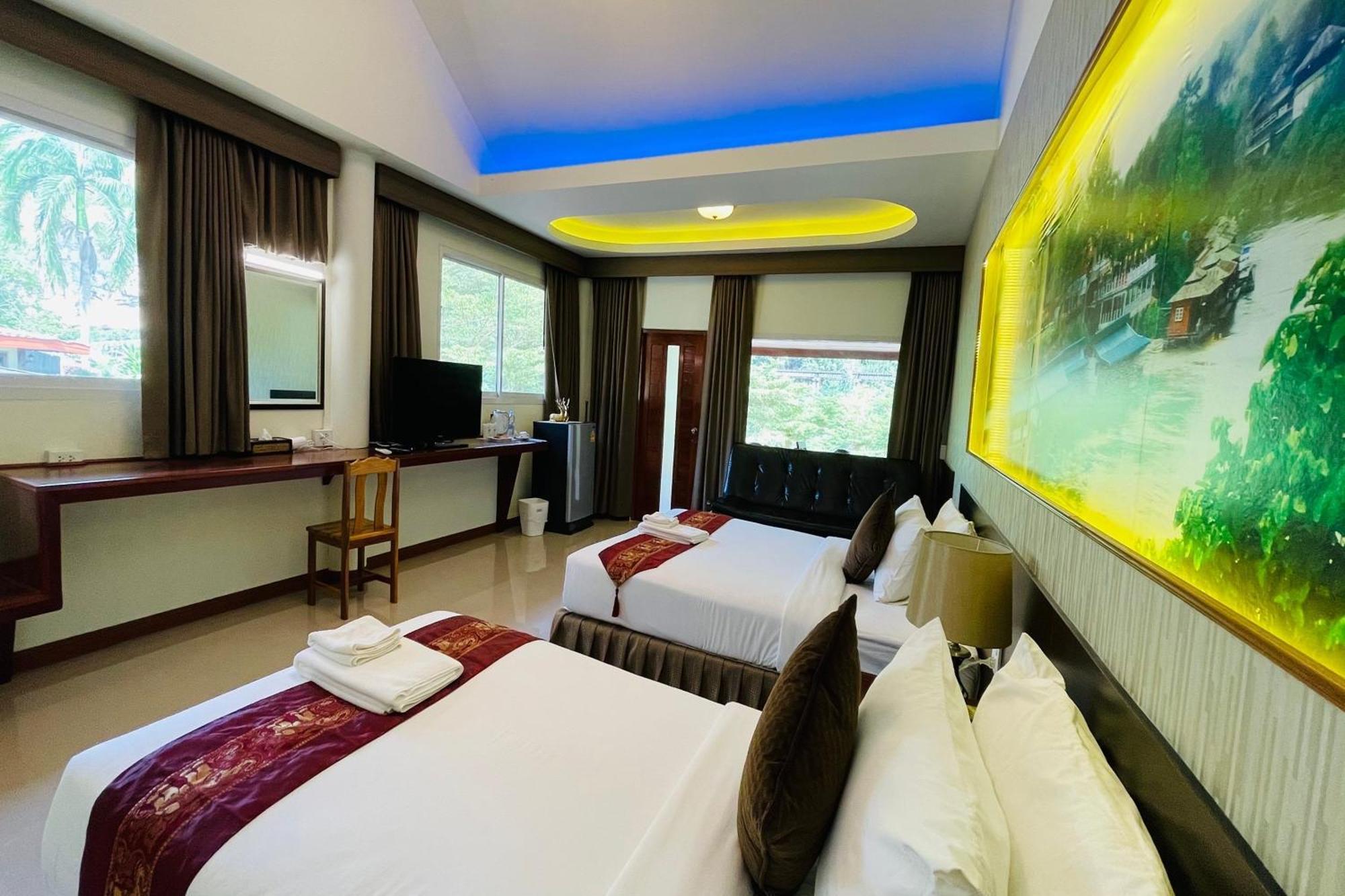 Baan Rim Kwai Paerimnam Resort Kanchanaburi City Exterior photo